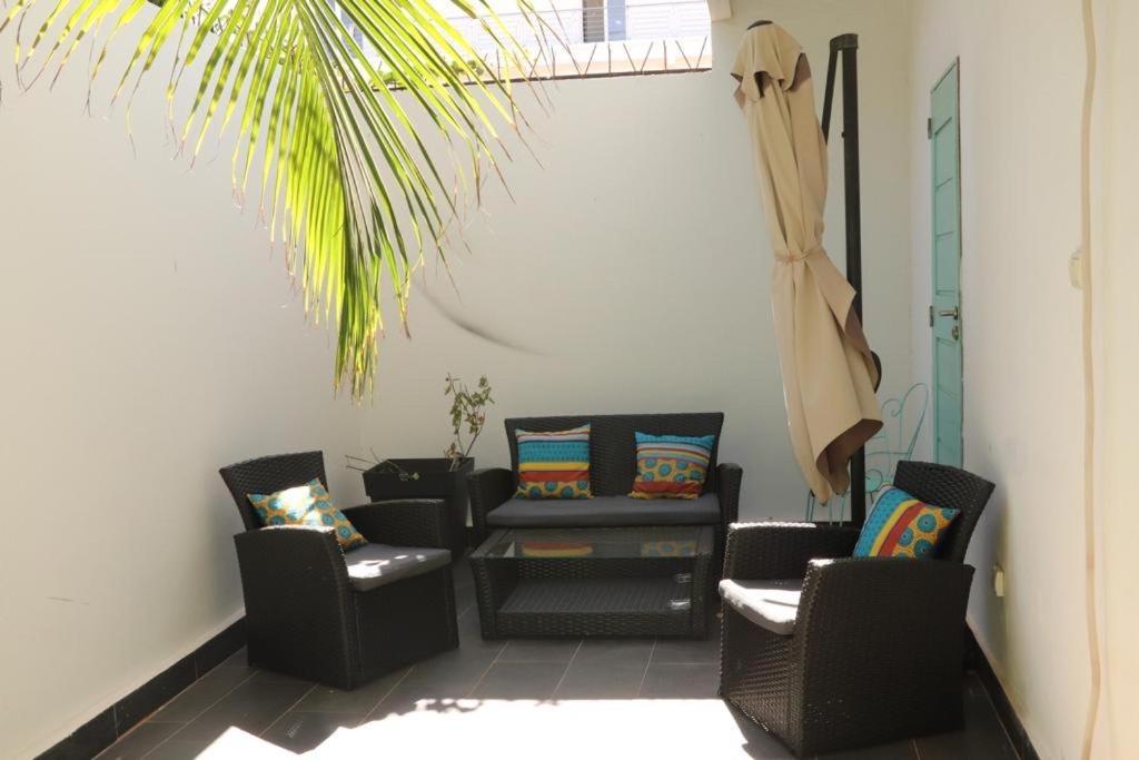 Residence Marie France Mendy Toubab Dialao Exterior foto