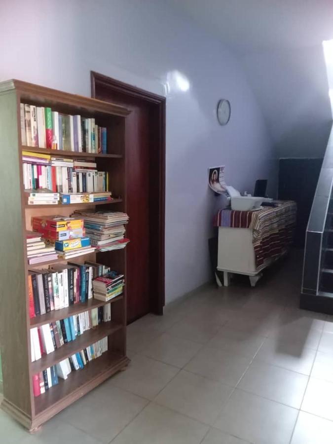 Residence Marie France Mendy Toubab Dialao Exterior foto